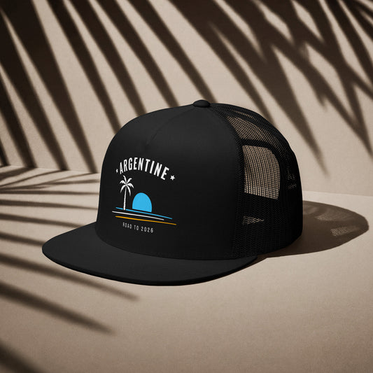 Casquette trucker Argentine Nations 2026 TifoArt, motif palmier drapeau argentin fond noir, vue 3/4