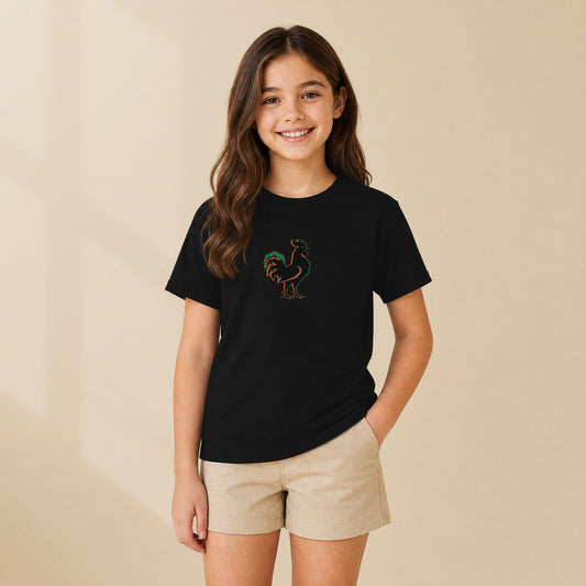 T-shirt enfant noir Galo porté par une enfant, série Símbolos TifoArt