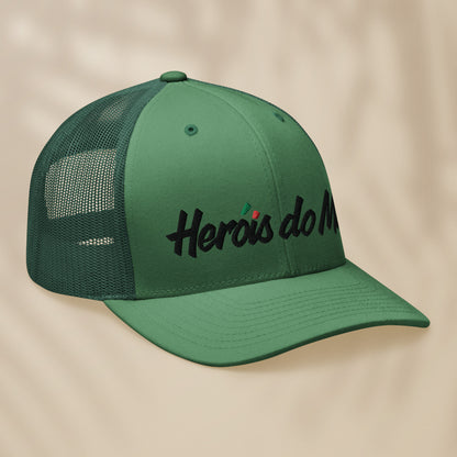 Casquette Trucker brodée “Heróis do Mar”