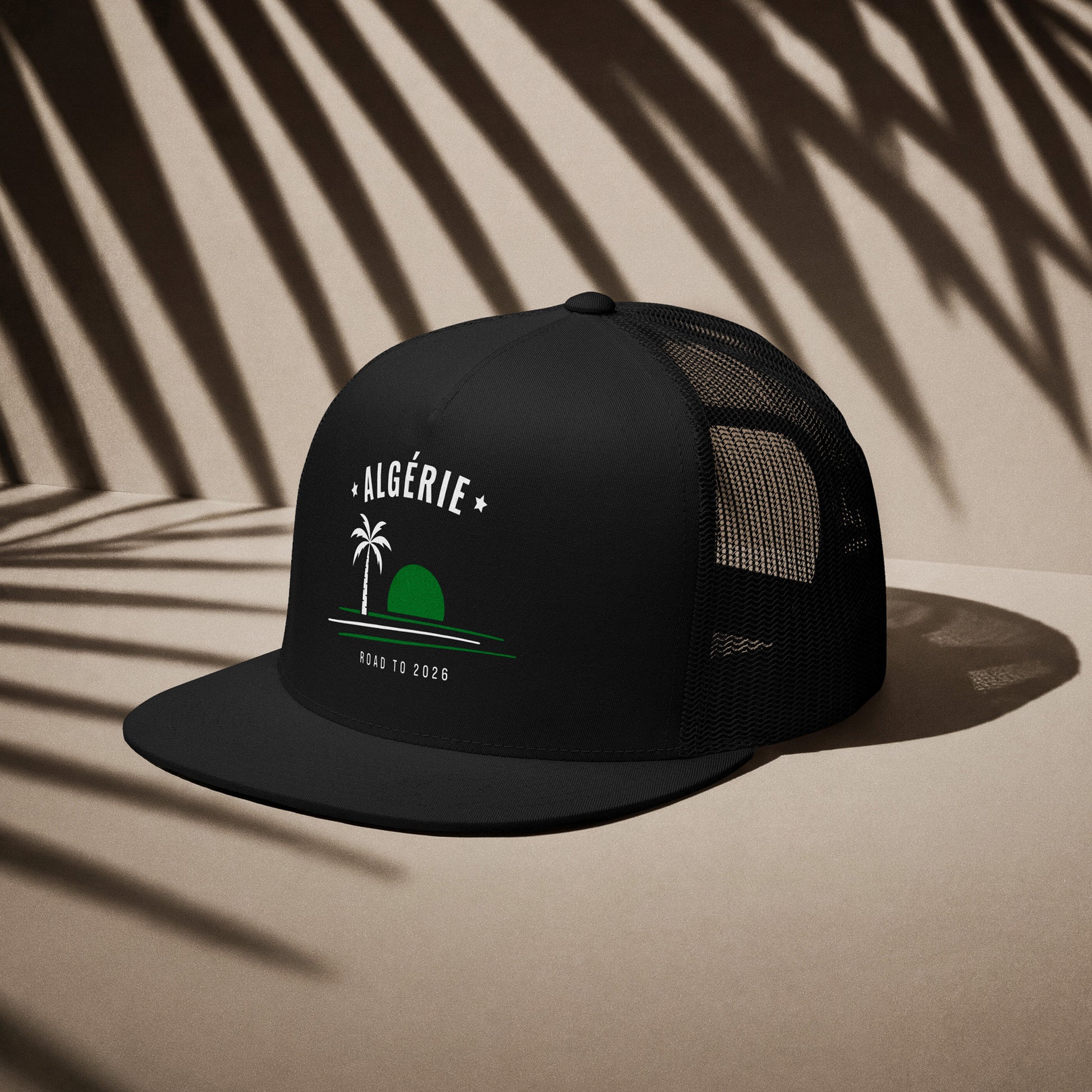 Casquette trucker noire supporter Algérie avec motif palmier aux couleurs vert et blanc du drapeau algérien, DTF TifoArt