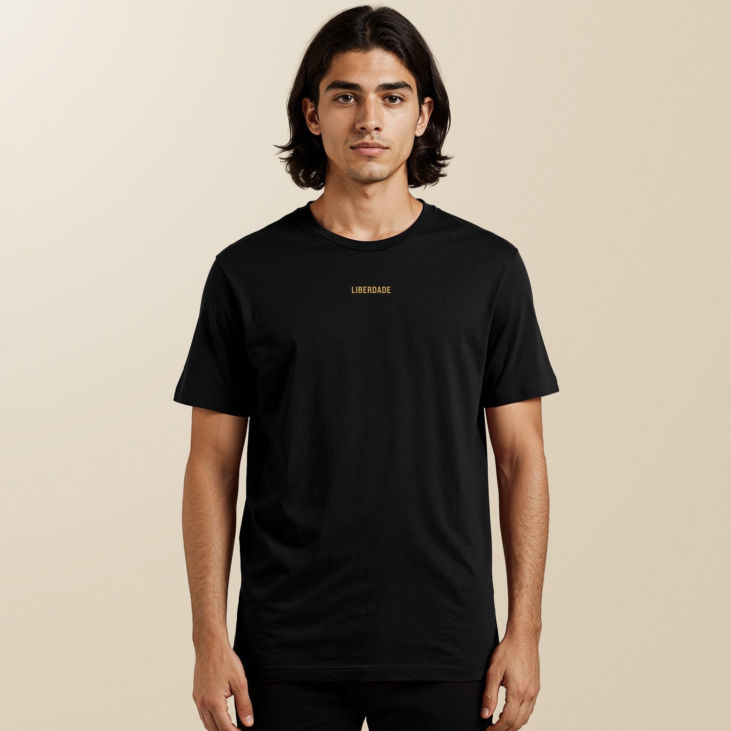 T-shirt “Liberdade Destino”