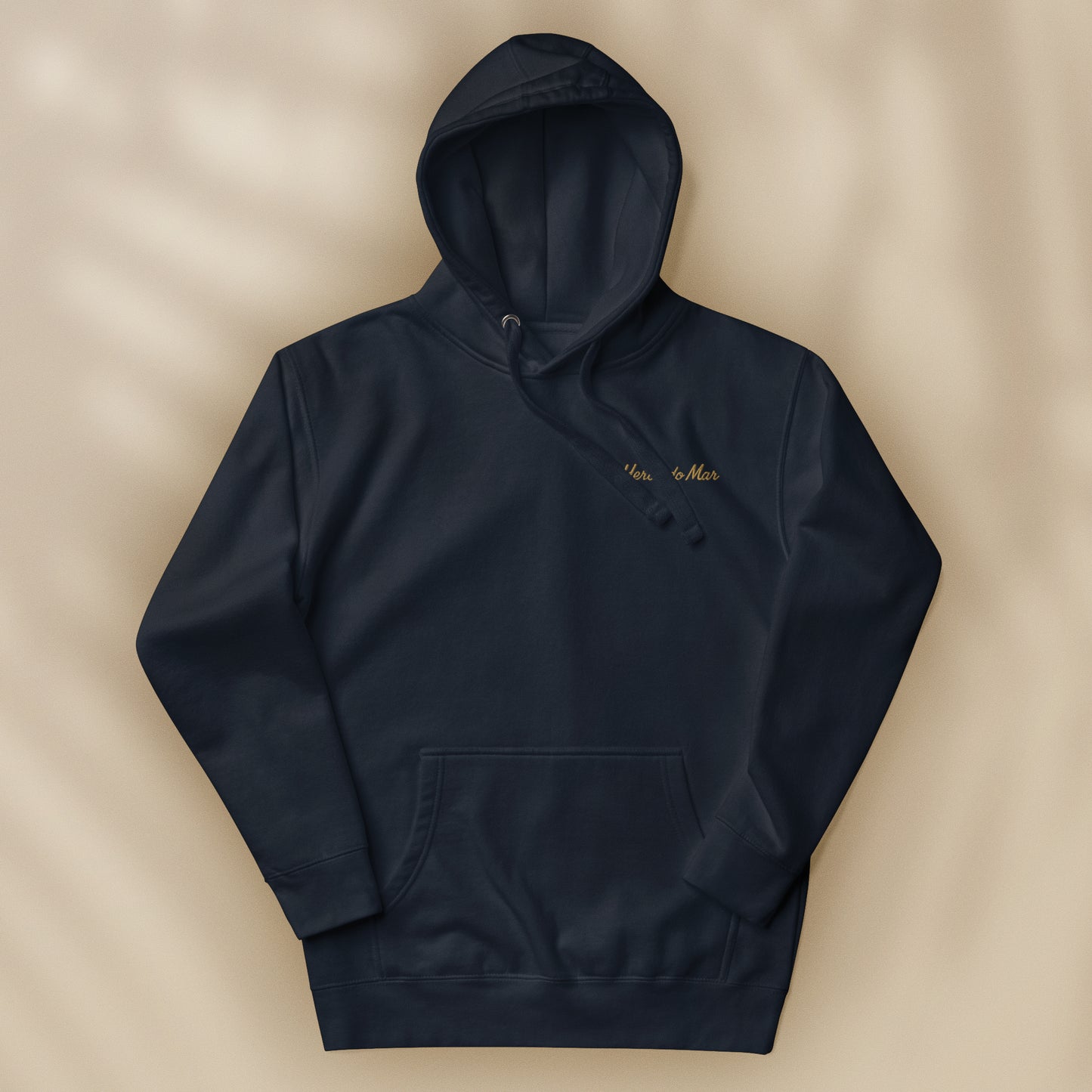 Embroidered hoodie “Heróis do Mar”