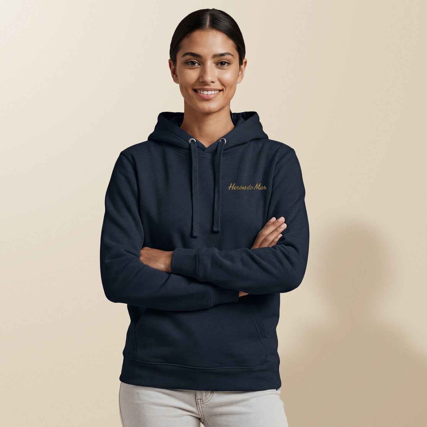 Embroidered hoodie “Heróis do Mar”