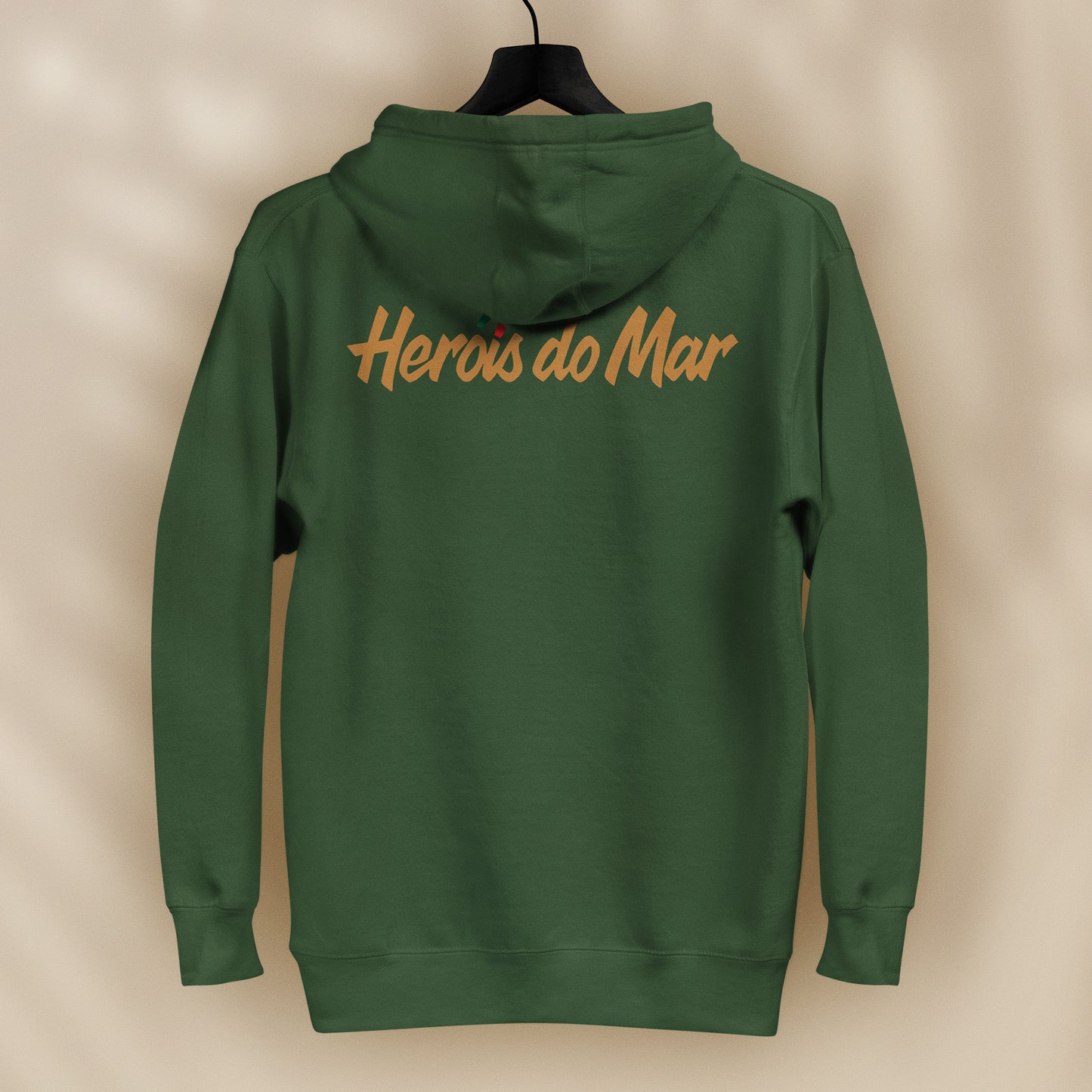 “Heróis do Mar” hooded sweatshirt