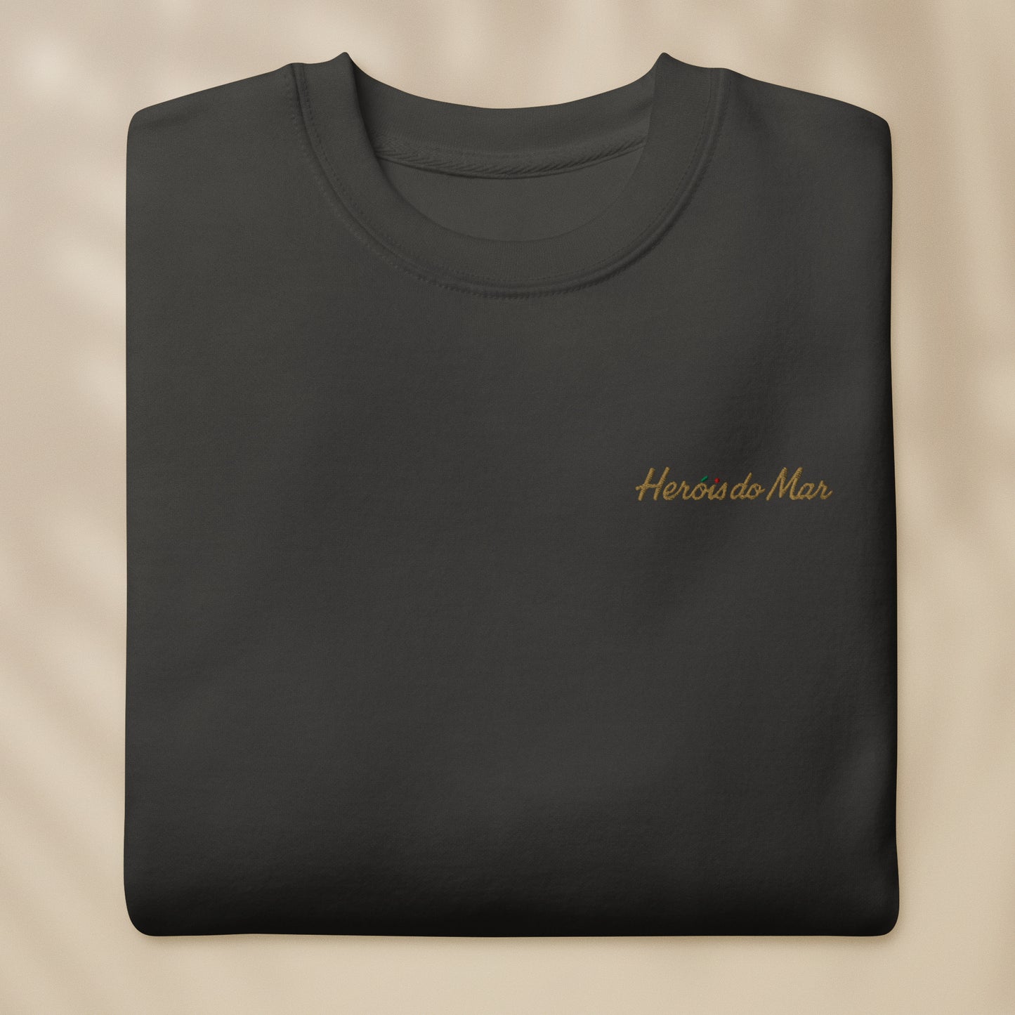 “Heróis do Mar” Embroidered Sweatshirt