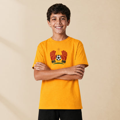 T-shirt enfant Gold Les Gants porté par une enfant, série Petits Champions TifoArt