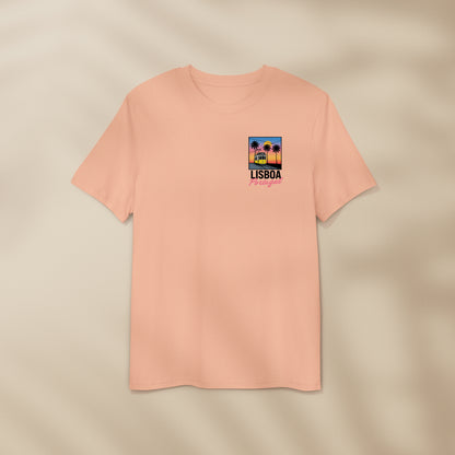 T-shirt Lisboa avec tramway 28 jaune et palmiers sous coucher de soleil sur Lisbonne, coton bio Portugal TifoArt