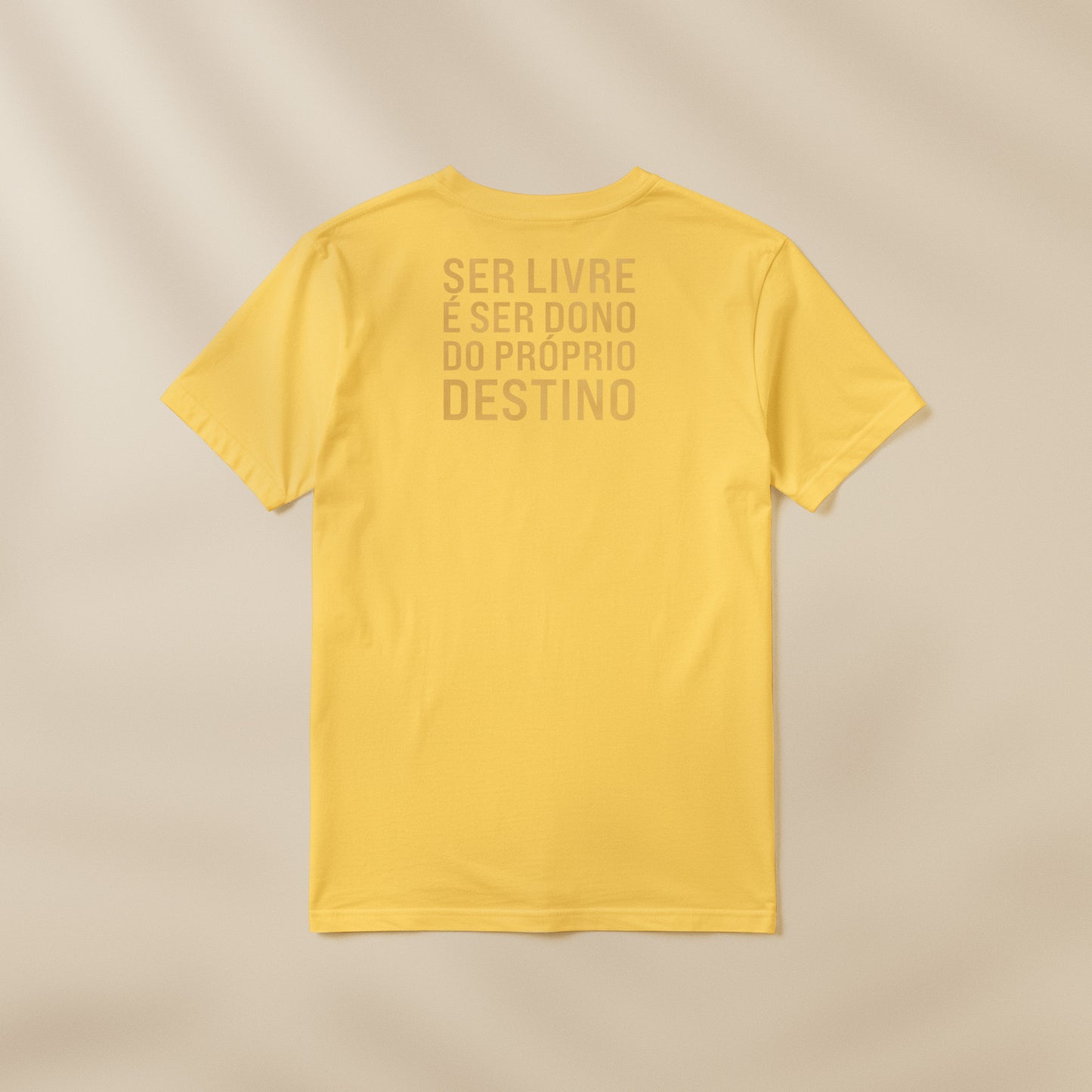 T-shirt “Liberdade Destino”
