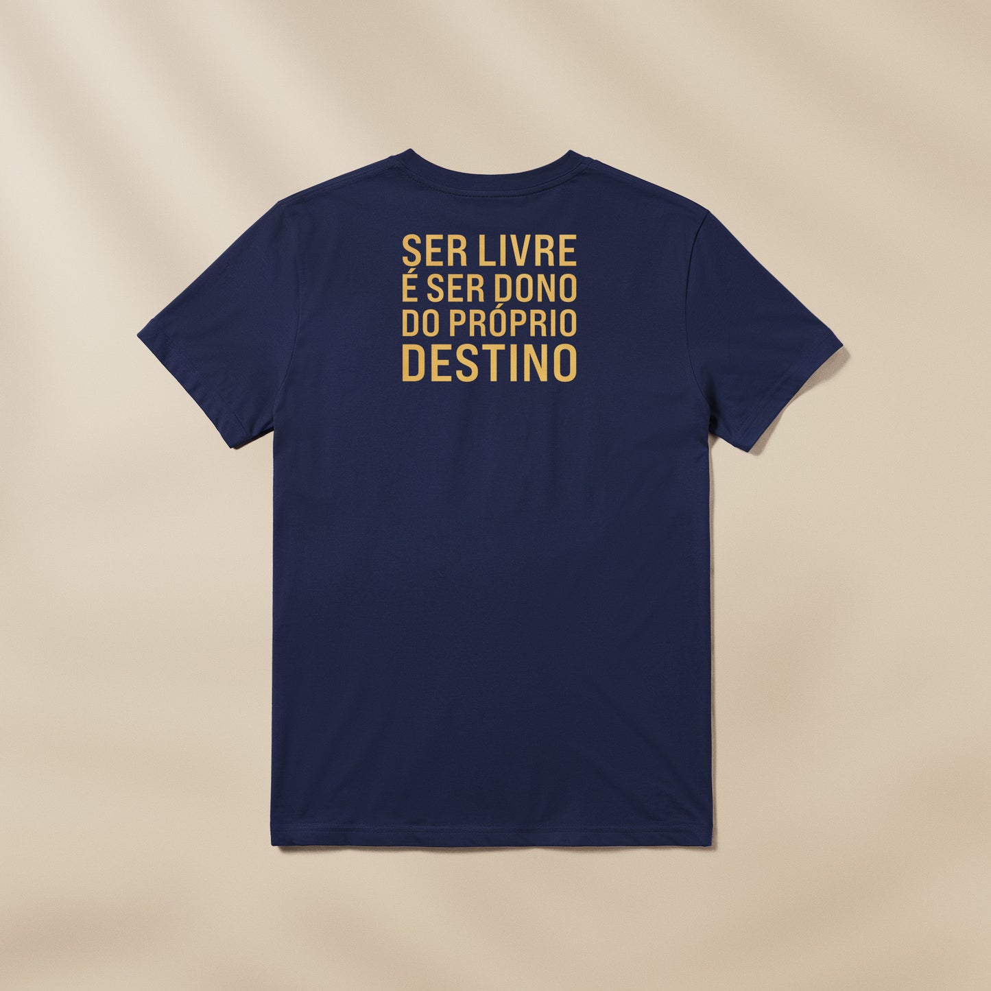 T-shirt “Liberdade Destino”