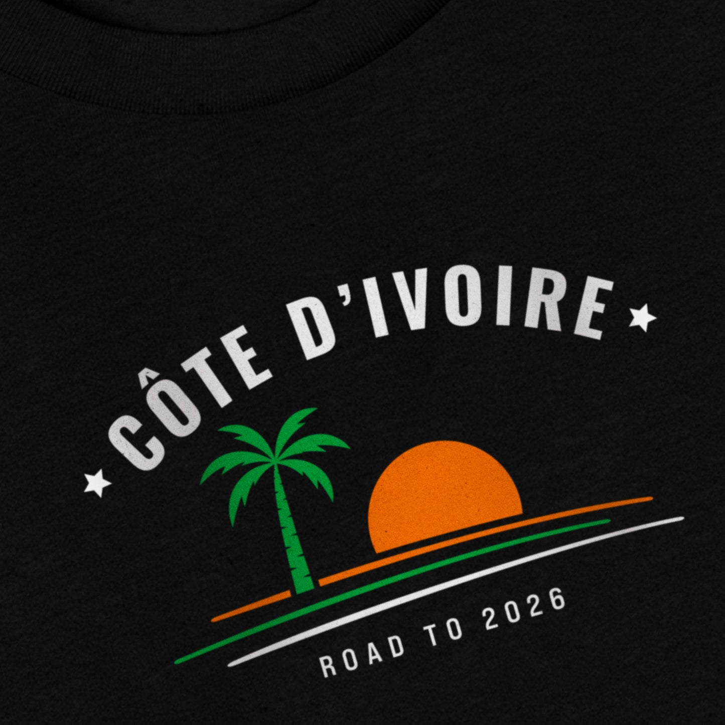 T-shirt noir supporter Côte d'Ivoire avec motif palmier aux couleurs orange, vert et blanc du drapeau ivoirien, coton bio TifoArt