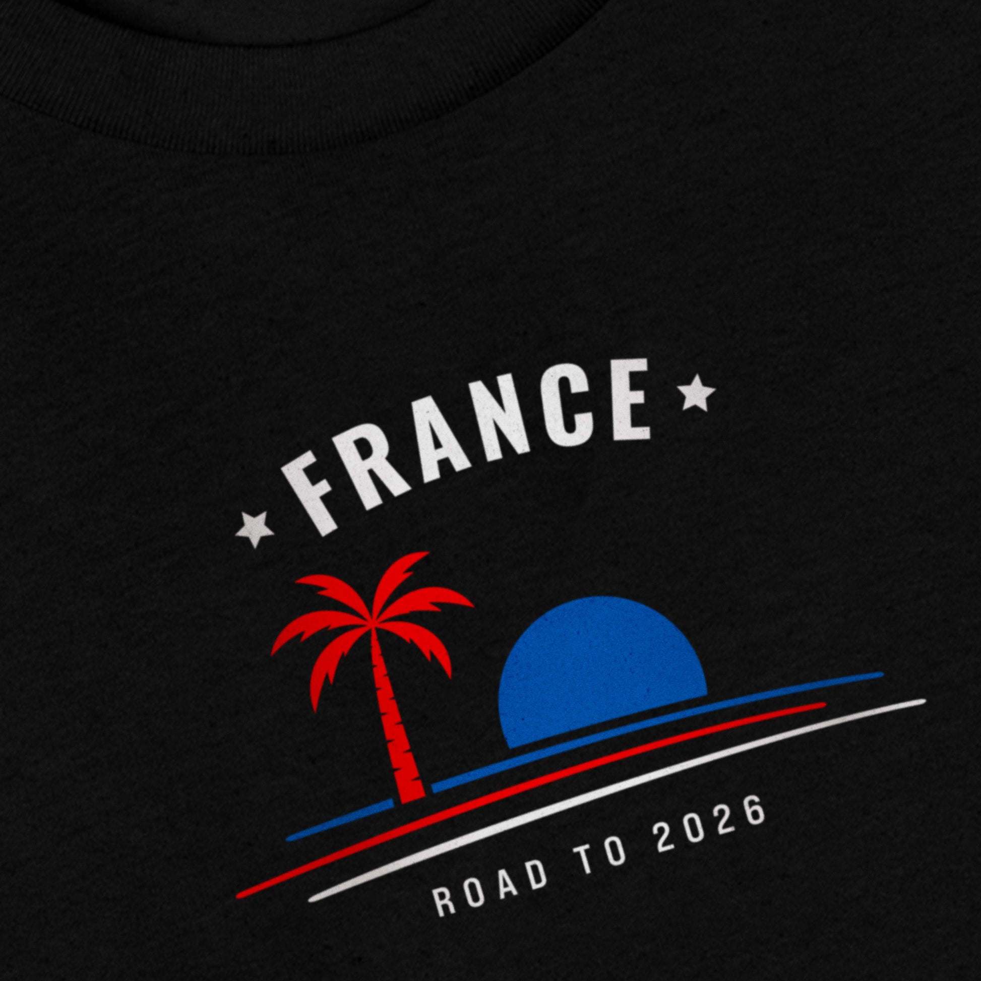T-shirt noir supporter France avec motif palmier aux couleurs bleu, rouge et blanc du drapeau français, coton bio TifoArt